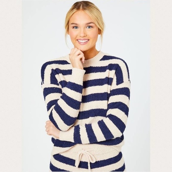 SOLD LIVE Semi Crop Chenille Sweater NEW L Chenille Sweater - Picture 4 of 5